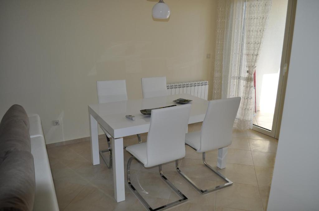 Apartments Soleado Pančevo Esterno foto